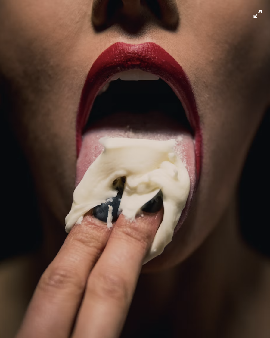 Ataköy Sarışın Escort