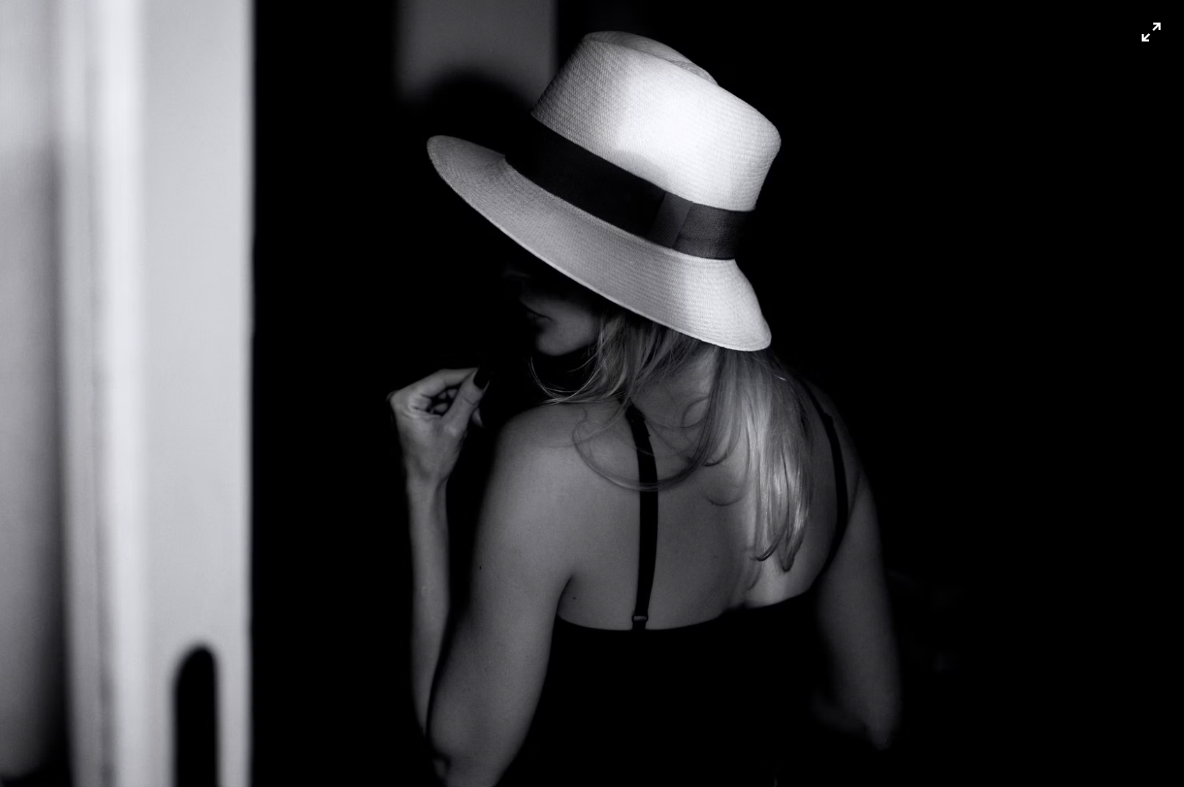 Harbiye Sarışın Escort